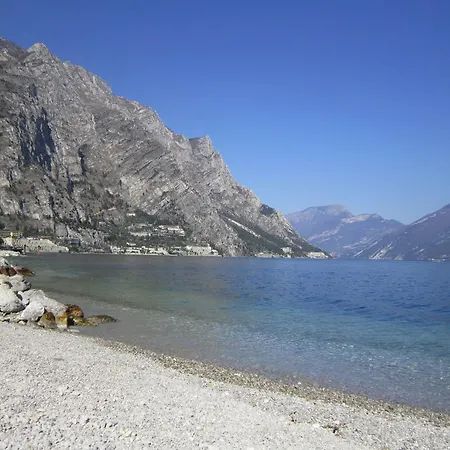 Lori Limone sul Garda